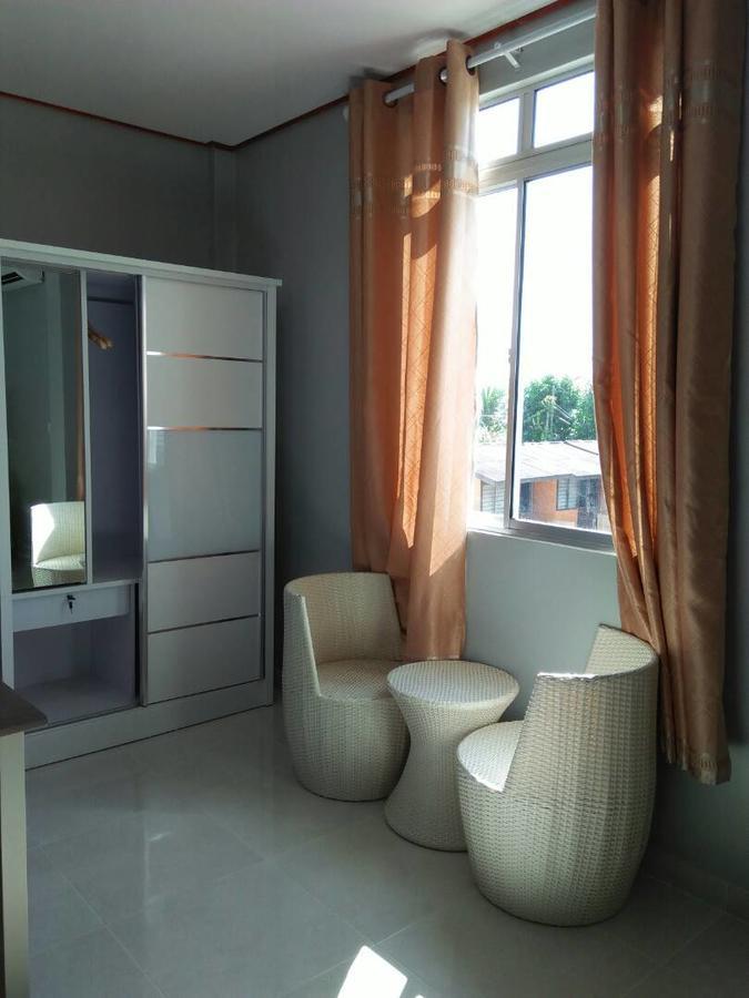 D Lima Beach Inn Pantai Cenang  Eksteriør billede